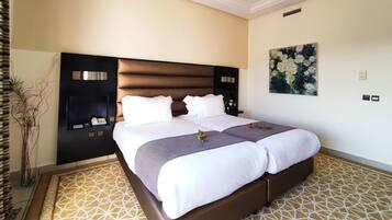 Đồ dùng nhà tắm miễn phí, máy sấy tóc, áo choàng cho trẻ em