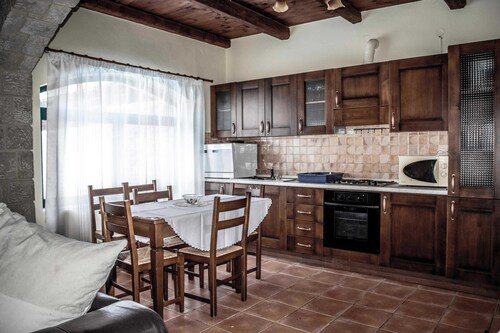 Niriides Villas | Amfitriti |  Villa 4-bedrooms with private pool