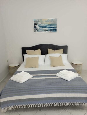 1 Schlafzimmer, Bügeleisen/Bügelbrett, Reisekinderbett, kostenloses WLAN