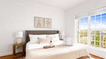 3 bedrooms, iron/ironing board, internet
