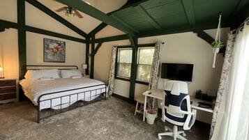 3 chambres, bureau, Wi-Fi gratuit, draps fournis