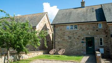 Casa de campo de lujo, baño privado, vista al jardín | Exterior