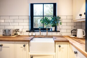 奢华村舍, 私人浴室, 花园景观 | 共用厨房