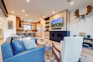 TV, fireplace, offices - The Ridgeline | Ski-In 4BR Mountain Contemporary (Park City)