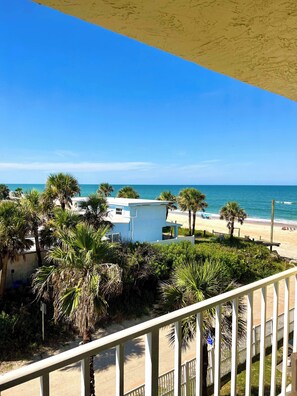 Property grounds - Waters Edge  - Ocean View at Symphony Beach Club! (Ormond Beach)