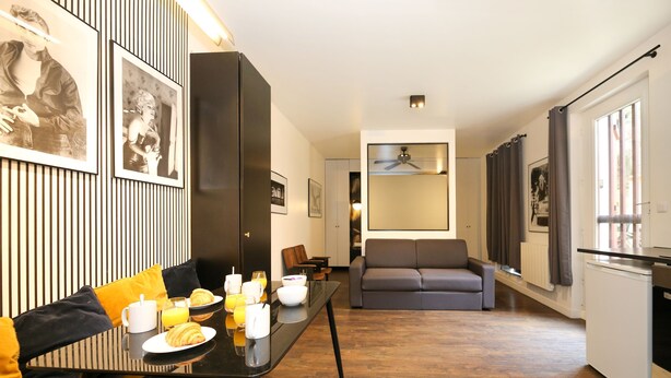 Unclassified image, 1 of 14, button - Paris 13eme  Appartement RDC, Idealement Situe (Paris)