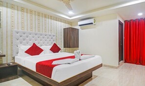 Standard Room | 1 bedroom, desk, laptop workspace, iron/ironing board - HOTEL BRIGHT AIRPORT ZONE SHAMSHABAD (Hyderabad)