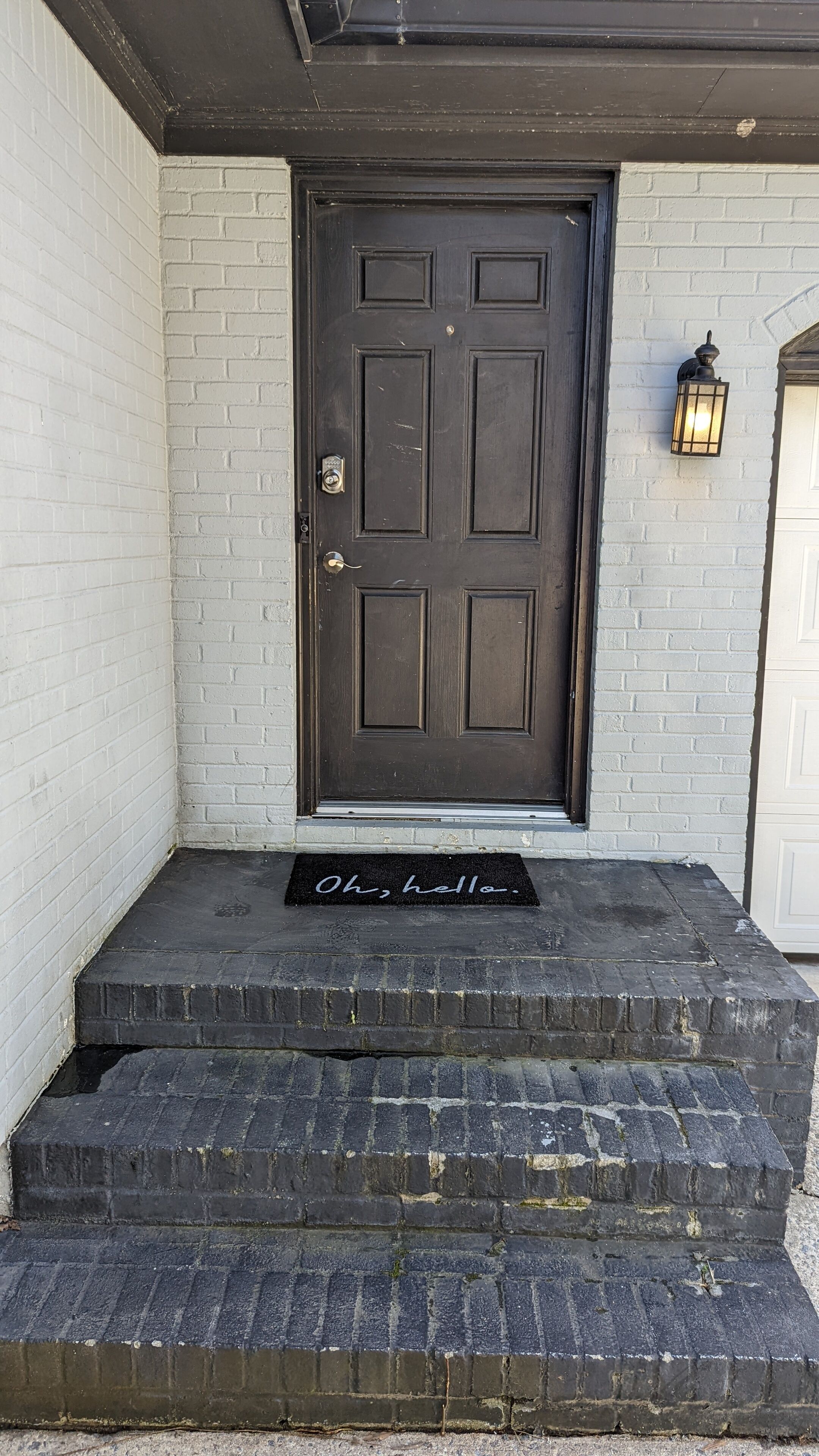 Convenient 3bed 2 Bath House on Small Lake - Travel Nurse Specials!