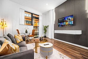 Smart-TV, Netflix, Streaming-Dienste