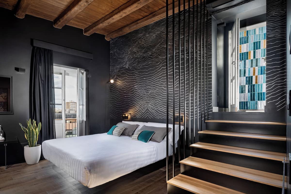 Suite Abissi | 1 bedroom, premium bedding, down comforters, memory foam beds