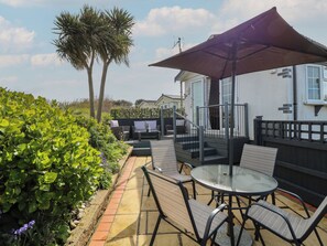 Cottage | Outdoor dining