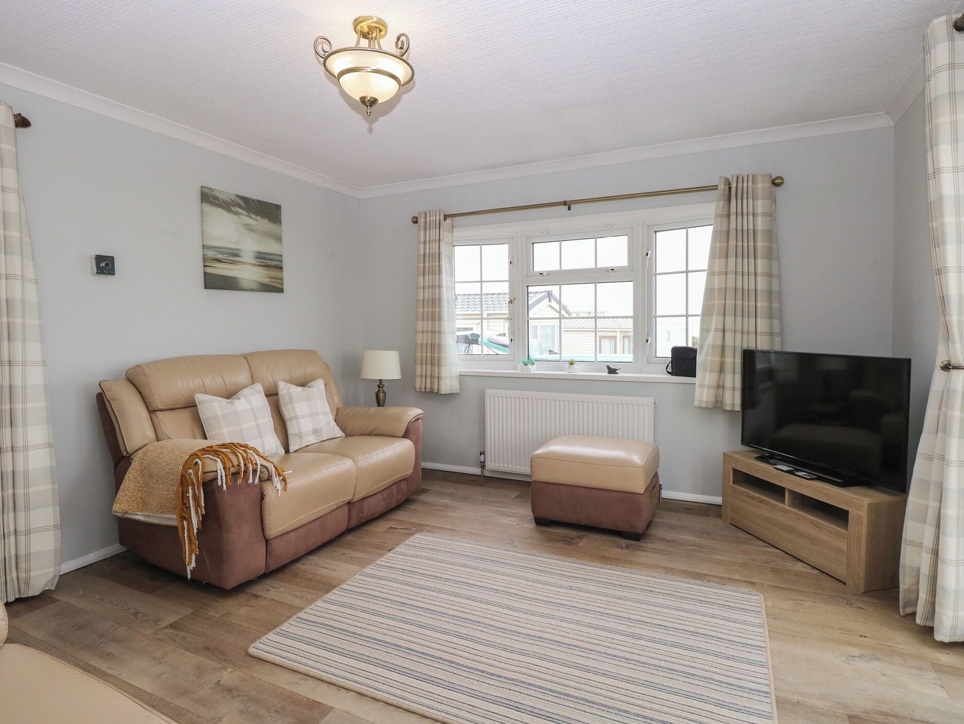 Cottage | Living area