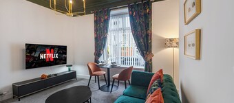 Cosy Central Aberdeen 1 Bed Flat by Retail Park