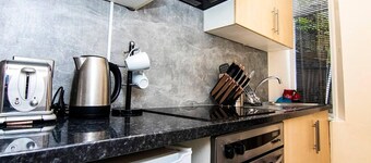 1BR Summit Holburn - Cosy Flat With Ultrafast Wifi