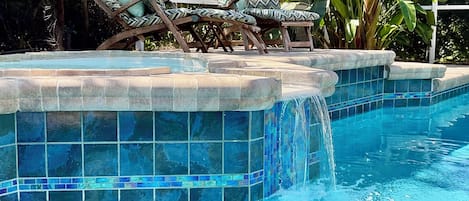 Outdoor pool, pool loungers