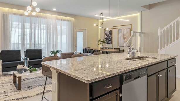 Interior - 5 Bedroom/4 Bathroom Windsor Island (112 JW) (Davenport)