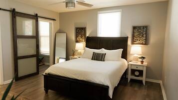 2 quartos, ferros/tábuas de passar roupa, Wi-Fi de cortesia