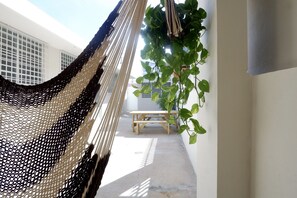 Exterior - The Emerald (San Juan)