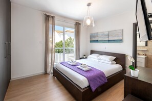 3 bedrooms, in-room safe, iron/ironing board, free WiFi - Protaras Villa Dafni (Protaras)