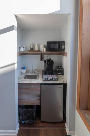 Fridge, microwave, coffee/tea maker