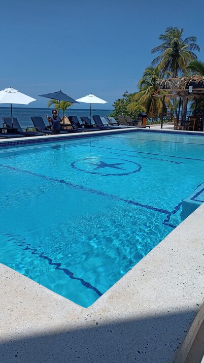 Brisas Del Mar Roatan
