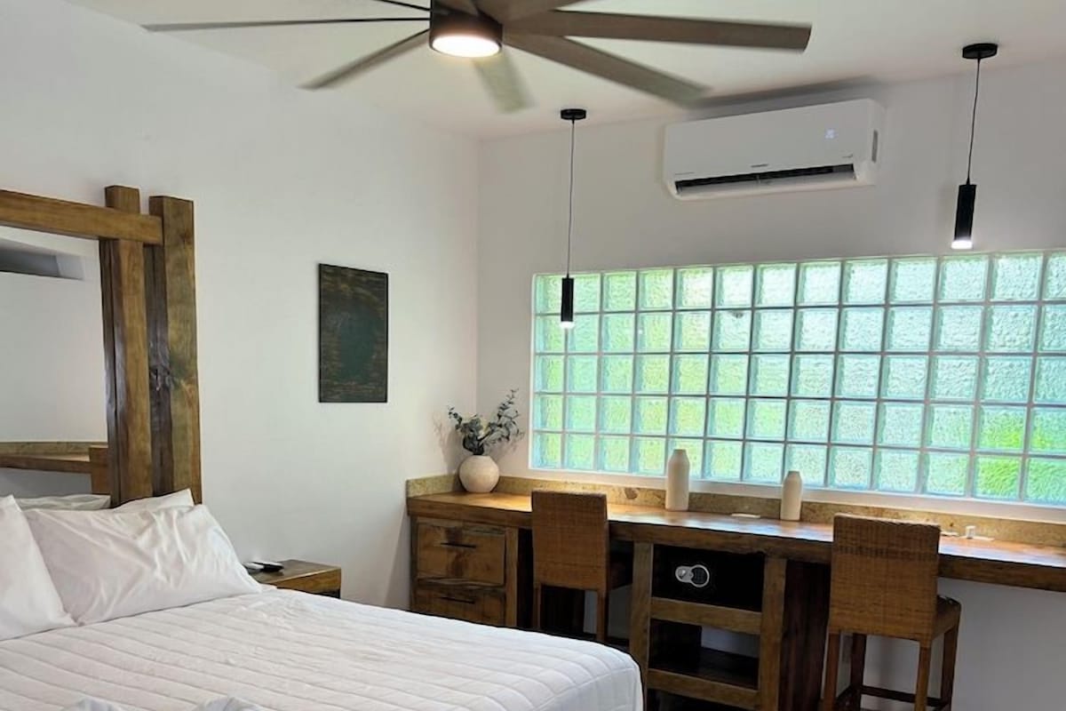Premium bedding, pillowtop beds, minibar, in-room safe