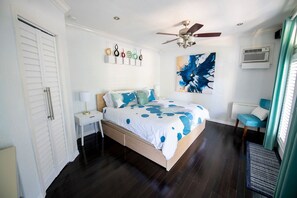 1 bedroom, desk, iron/ironing board, free WiFi - Private guesthouse - close to downtown Tampa (Tampa)