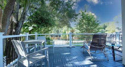 Private guesthouse - close to downtown Tampa
