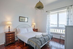 3 Schlafzimmer, Bügeleisen/Bügelbrett, Reisekinderbett, WLAN