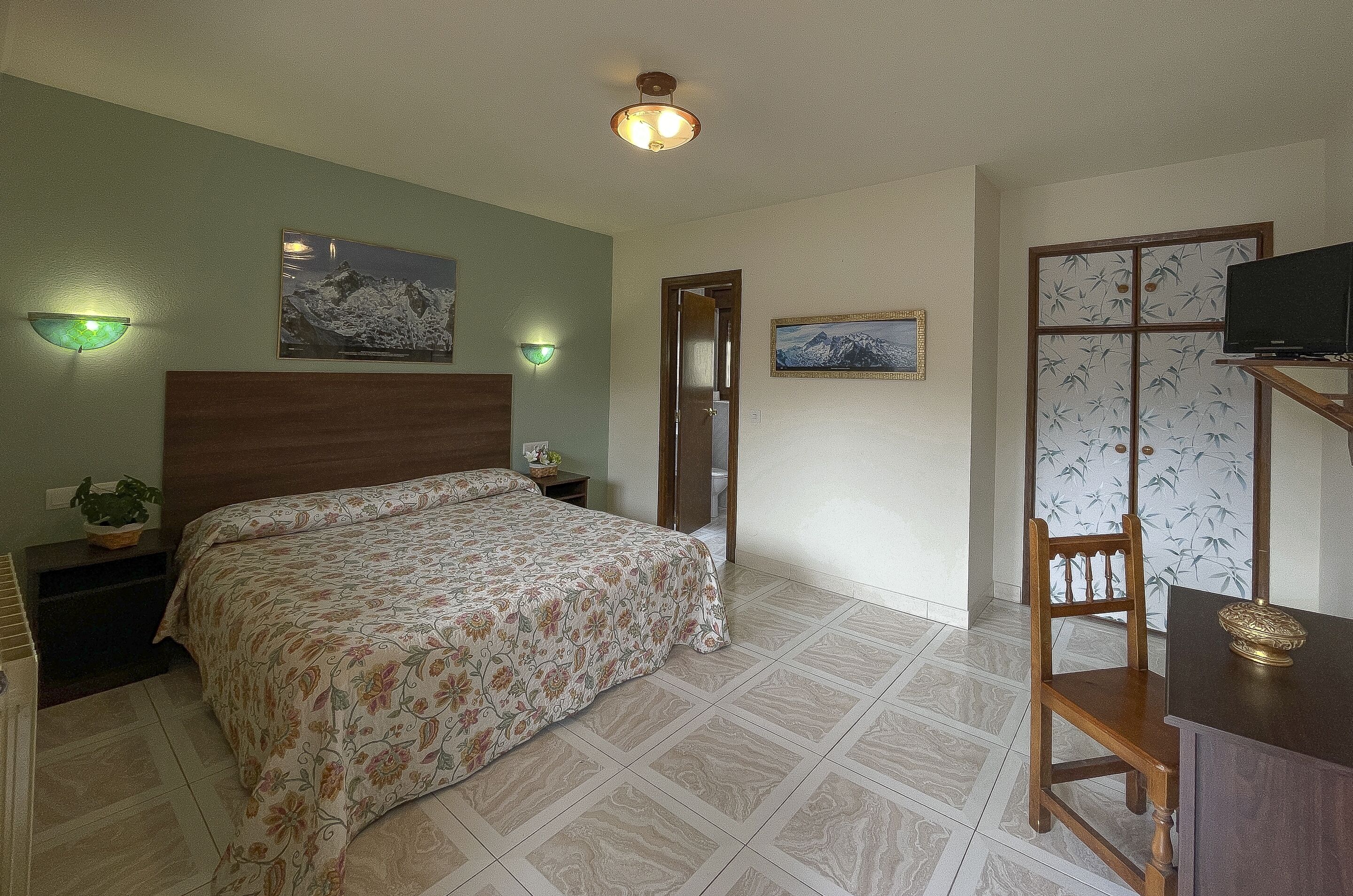 Foto - Hotel Rural "La Ruta De Cabrales"