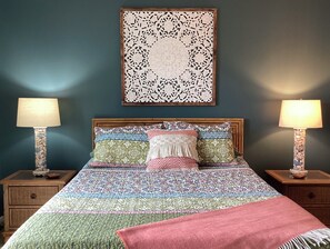 2 chambres, fer et planche à repasser, accès au Wi-Fi (inclus)