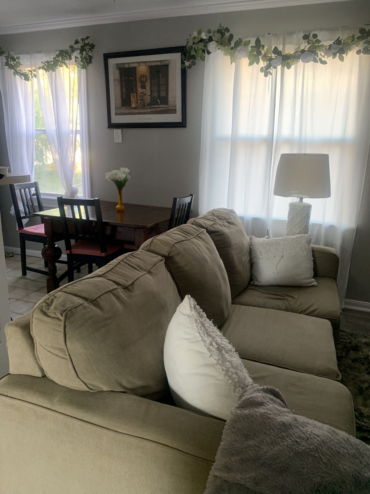 Photo 13 of Cozy escape in the heart of Montrose, mins from entertainment