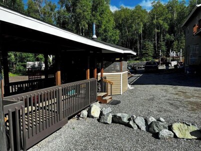 2 Bedrooms, Sleeps 6-8 with private deck, gym and game room. Near the trails. 