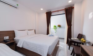 Standard Double Room | Desk, laptop workspace, blackout drapes, free WiFi