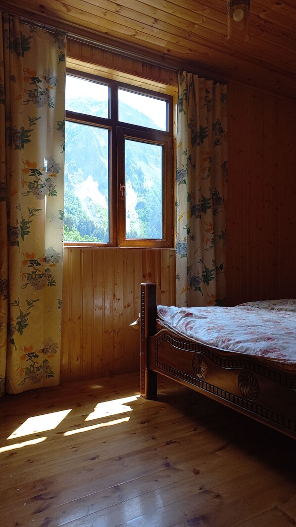 2 makuuhuonetta, internet