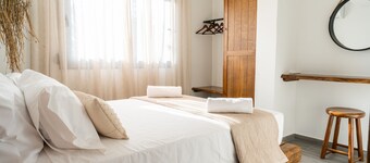 Aesthisis Sensational Accommodation