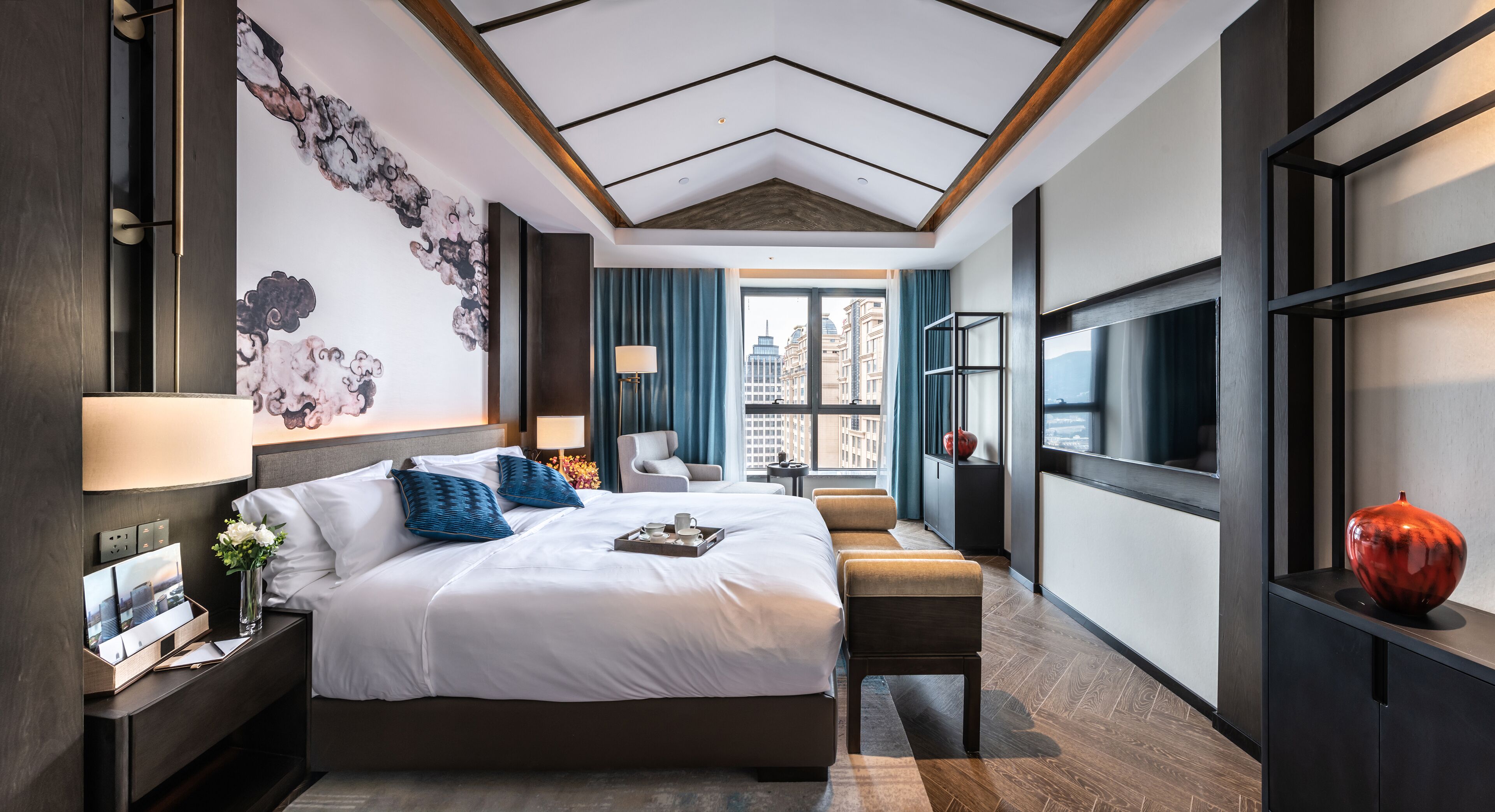 Phòng Suite Executive, 1 giường cỡ king, không hút thuốc | Chăn bông, minibar với thức ăn, đồ uống miễn phí, két bảo mật tại phòng 