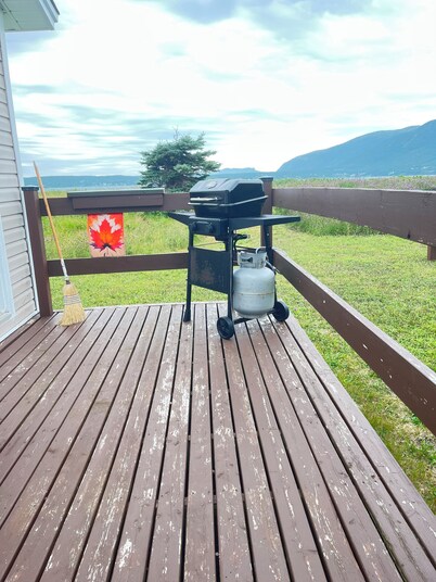 Island-getaways cottage rental and cod fishing. We do island tours upon estuary 