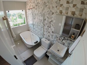 Ensemble baignoire-douche
