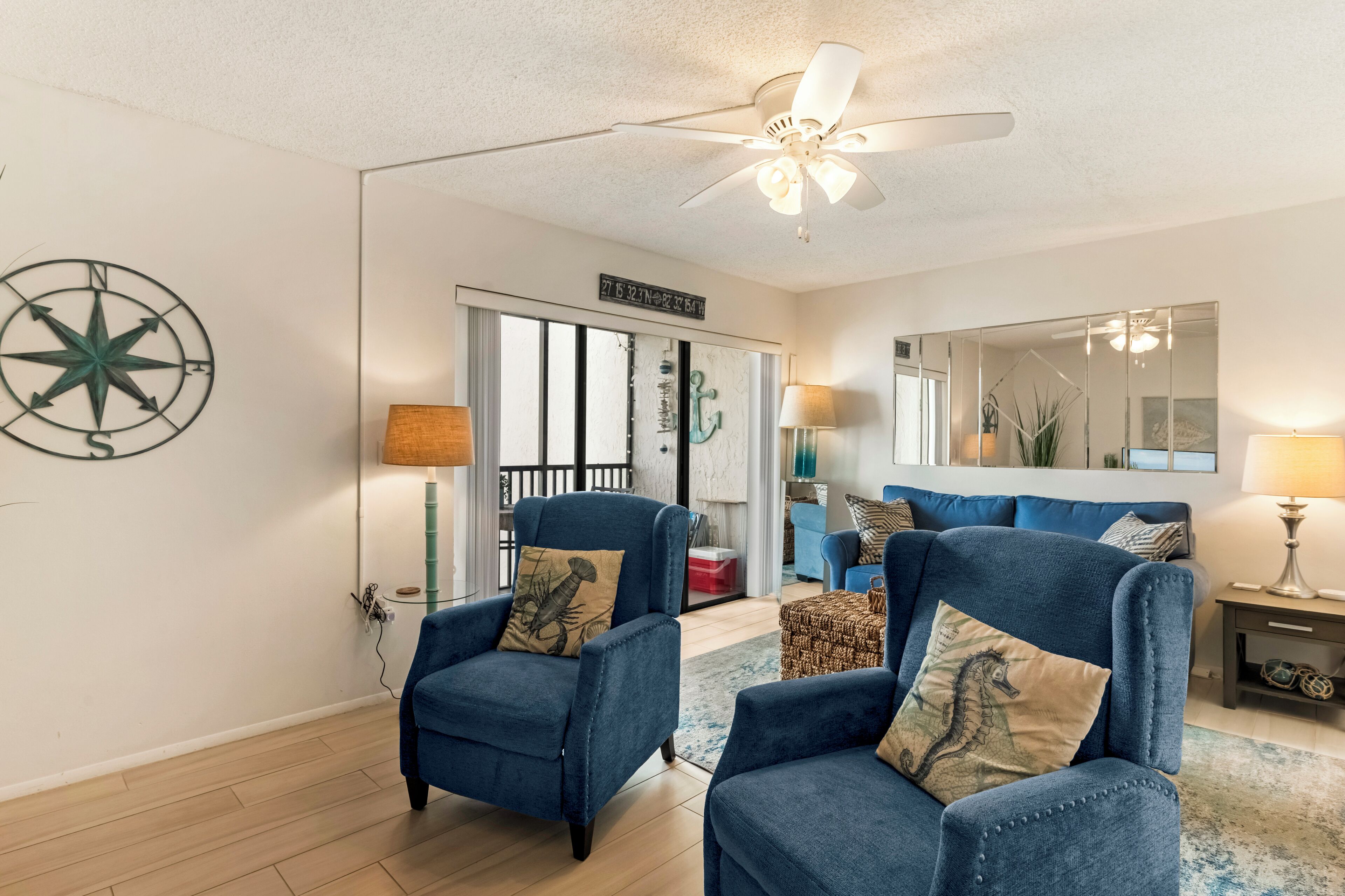 Cozy 1-bedroom Condo A Short Walk To Siesta Key Beach - Siesta Key, FL