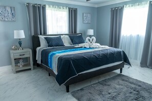 3 quartos, ferros/tábuas de passar roupa, Wi-Fi de cortesia