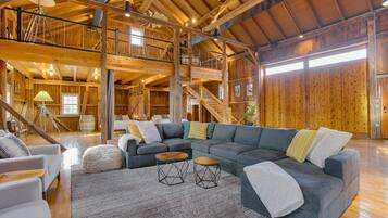 Fernseher, Stereoanlage