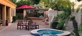 Private Casita w/ New Full Kitchen, Private Pool, Gated Community