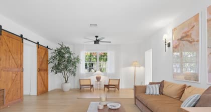 Luxury Island Villa Isla~ New & Remodeled Paradise