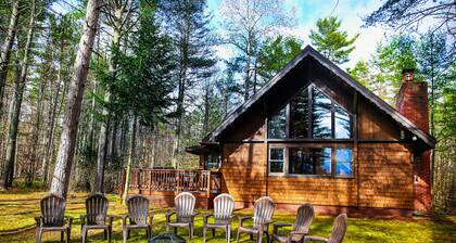NEW Whiteface Mtn. View Cabin close to Lake Placid