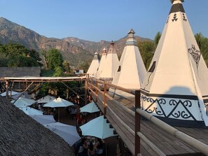 Basic Double Room | Front of property