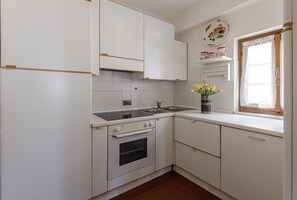 Fridge, oven, stovetop, dishwasher - In the centre with WIFI (Cortina d´Ampezzo)