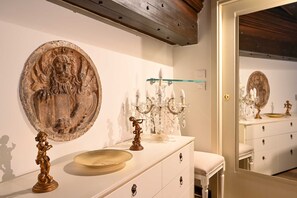 Interior - Quiet Open-Space in Historic Palazzo steps from San Marco (Venecia)