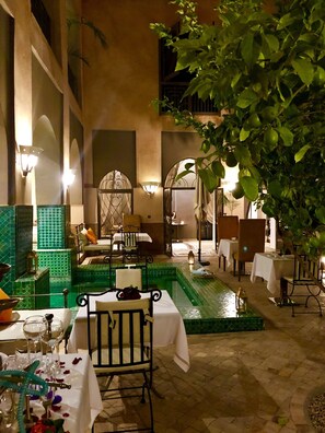 Restaurante al aire libre