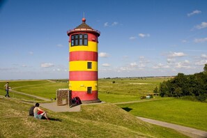 Point of interest - Pilsumer Sternekieker - New 72sqm apartment for 2 persons with loggia in new (Krummhörn)